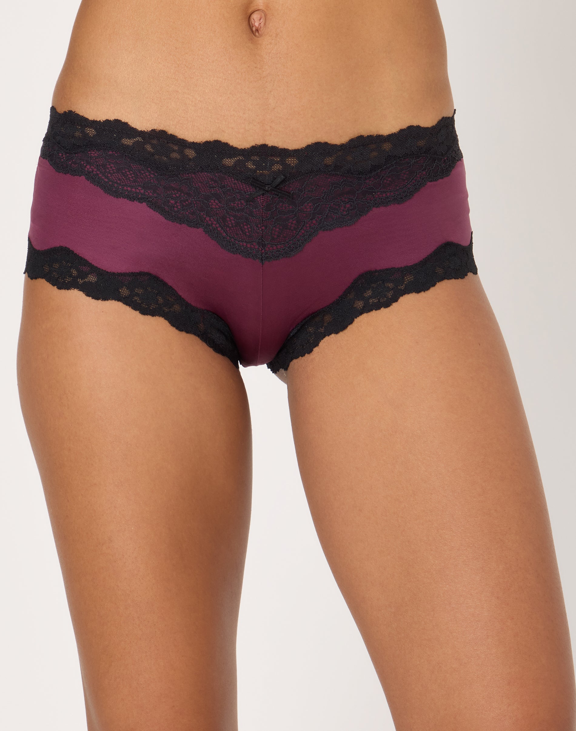 Maidenform Women's Cheeky Scalloped Lace Hipster