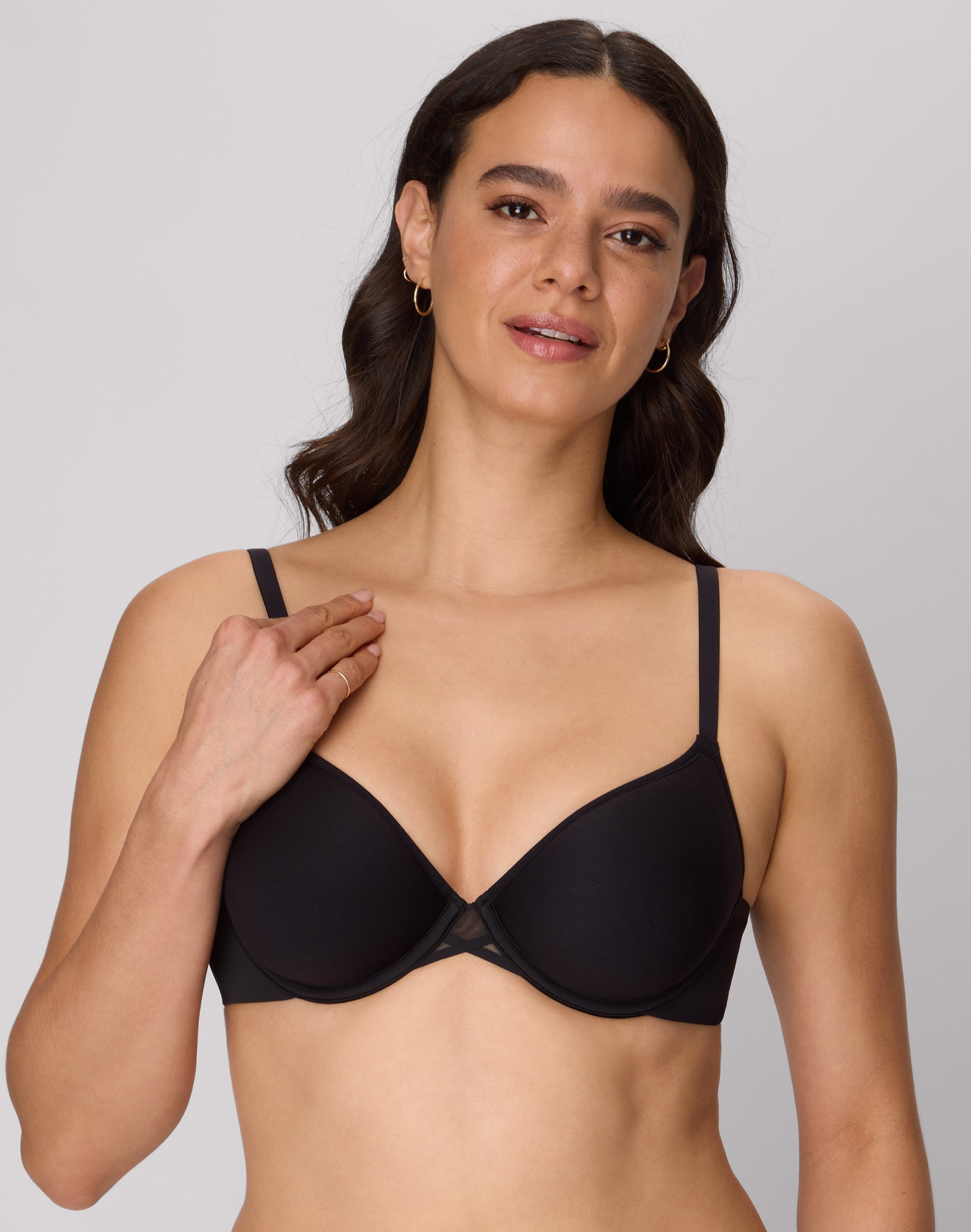 Maidenform Barely There Women's T-Shirt Bra, Spacer SmartZone Cups, Breathable Black 34B