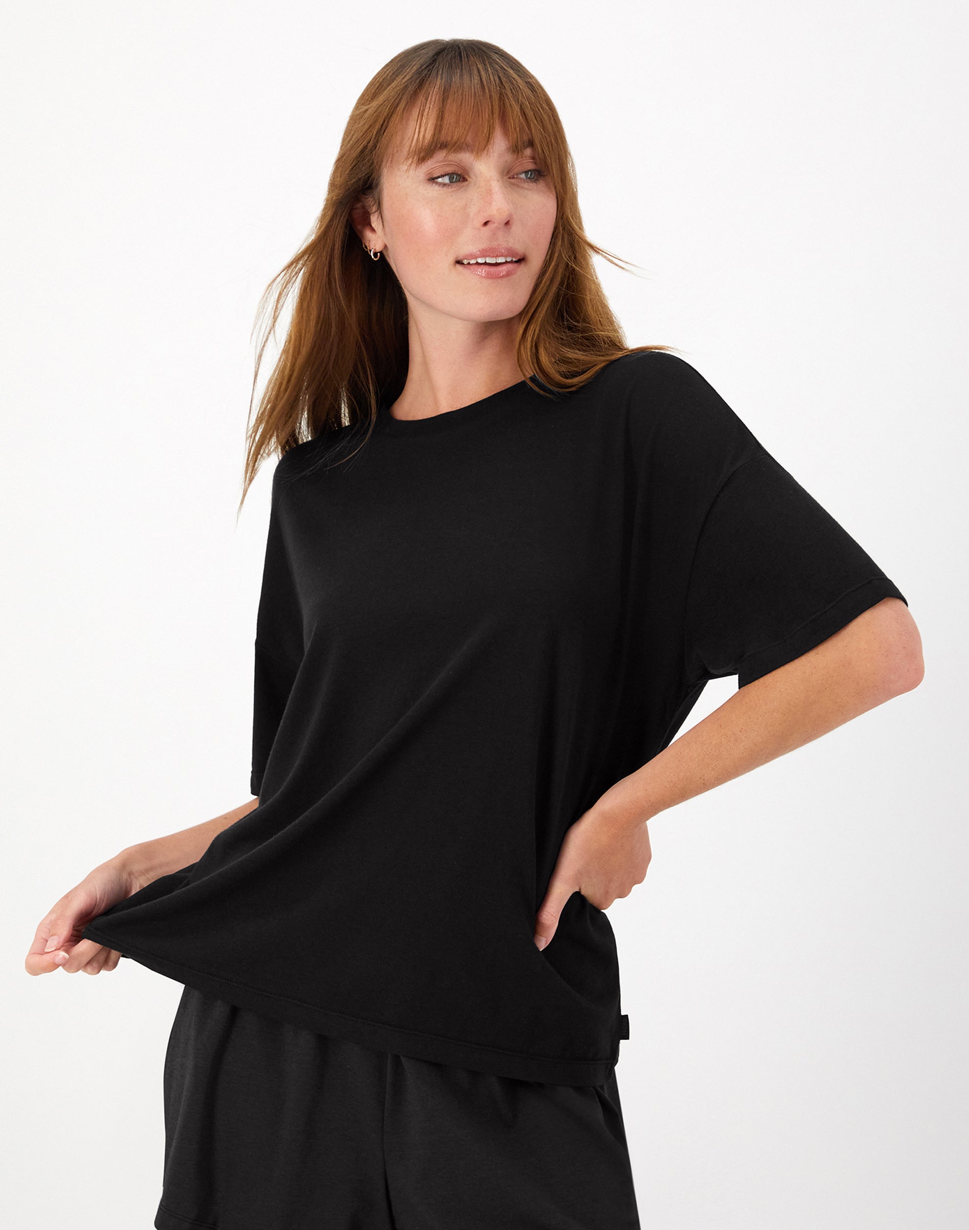 Hanes Originals Women's SuperSoft Comfywear Boxy T-Shirt Black XL