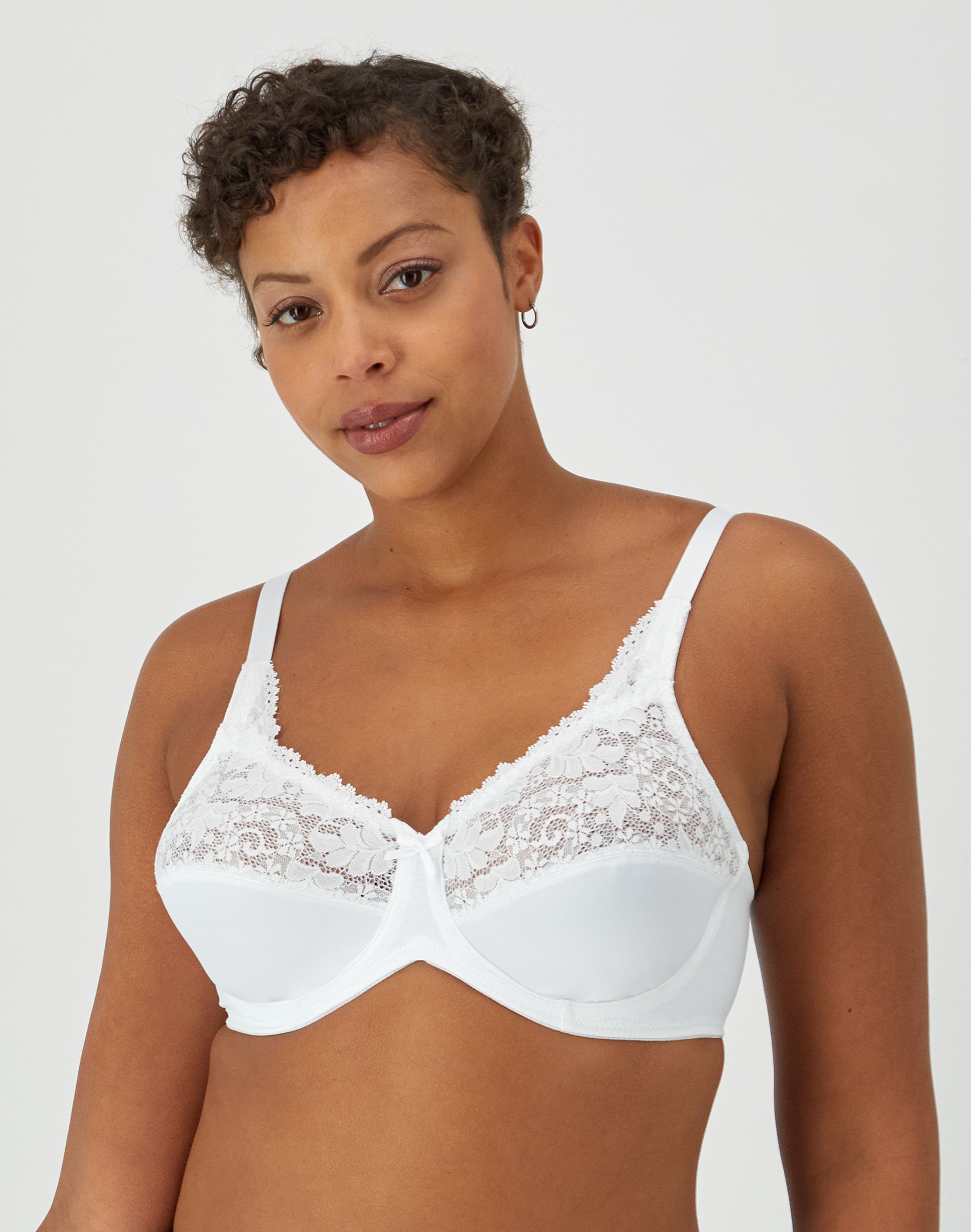 Lilyette by Bali Minimizer Underwire Bra White 38D Women's