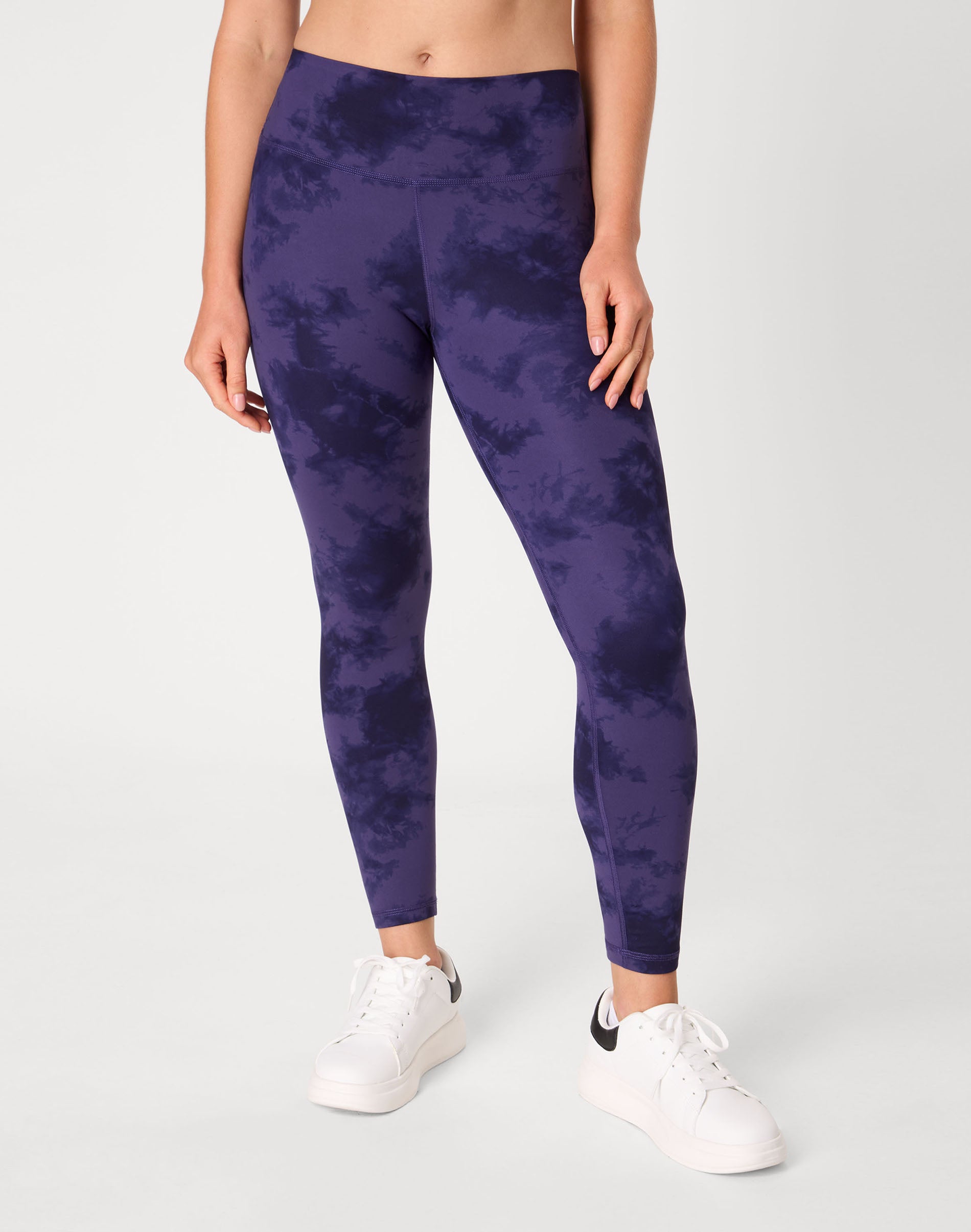 Hanes Moves Women's 7/8 Leggings with Internal Pocket, 25" Purple Timeless Camo L