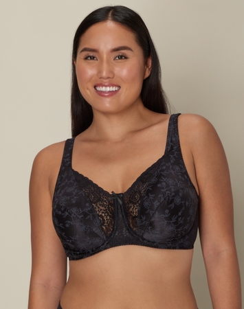 Playtex Secrets Lifts & Supports Underwire Bra